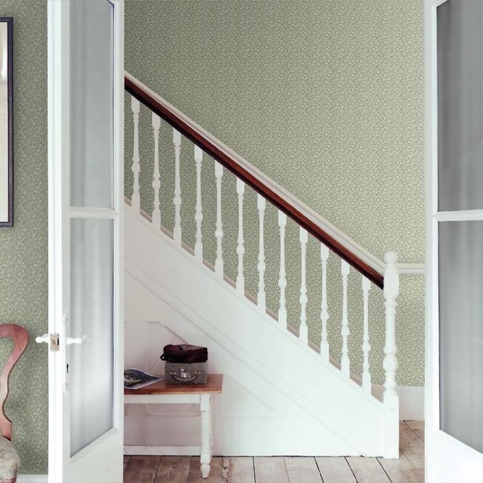 Laura Ashley Wallpaper - Sweet Alyssum