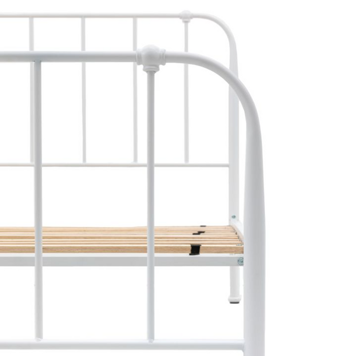 Traditional Ivory Ironwork Double Bedstead ( Due Back In 06/12/2024 )