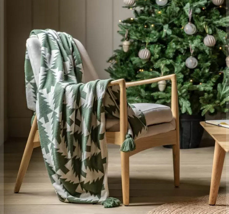 Natures Forest Knitted Tree Throw Green