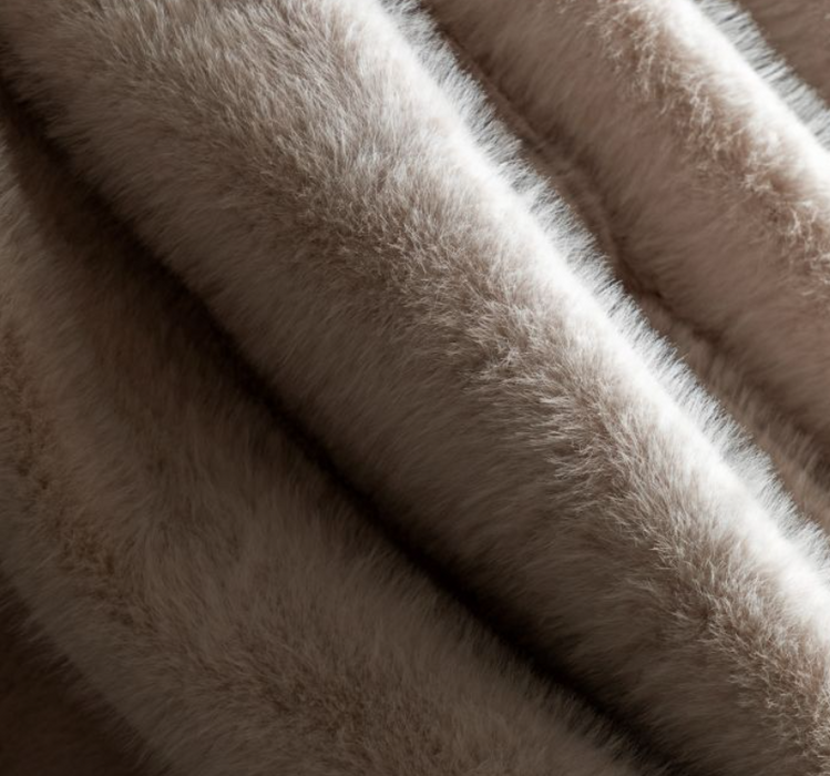 Maple Faux Fur Throw Oatmeal Small