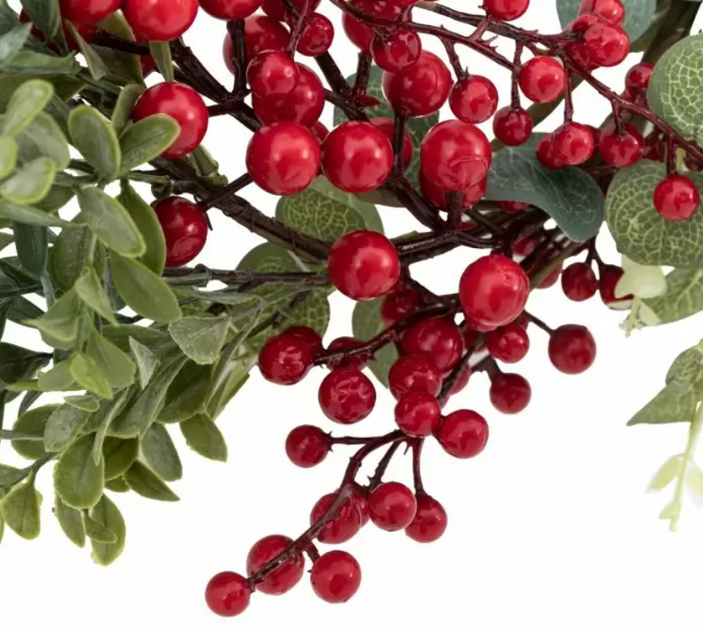 Windsor Wine Traditions Red Berry Wreath