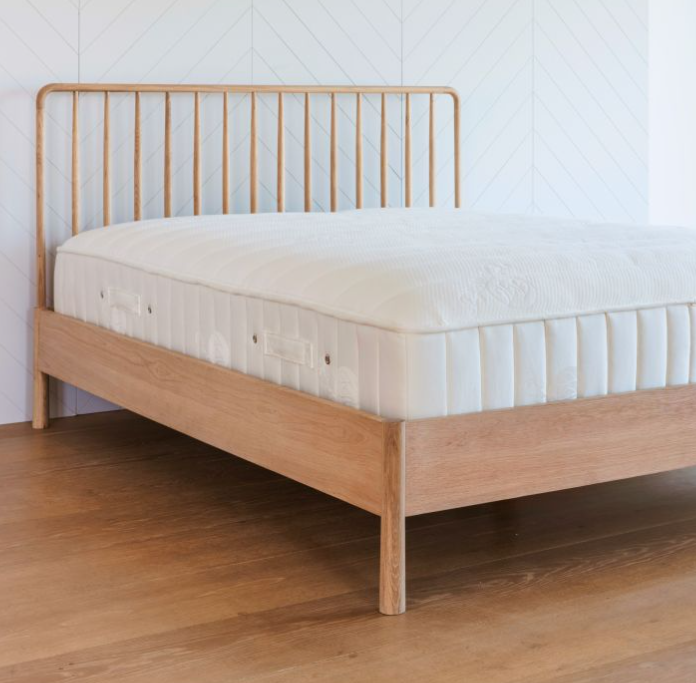 Modern Natural Oak Kingsize Bedstead, Spindle Headboard