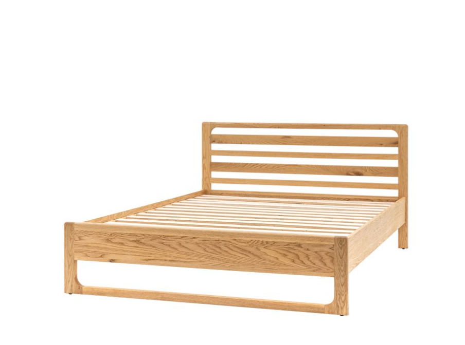 Natural Oak Kingsize Bedstead  ( Due Back In 02/01/2025 )