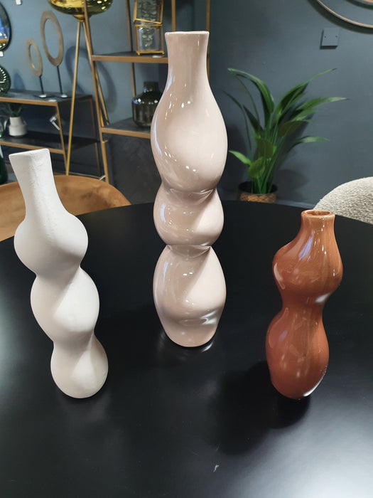 Wavy Vases, Terracotta, White, Natural, Set of 3