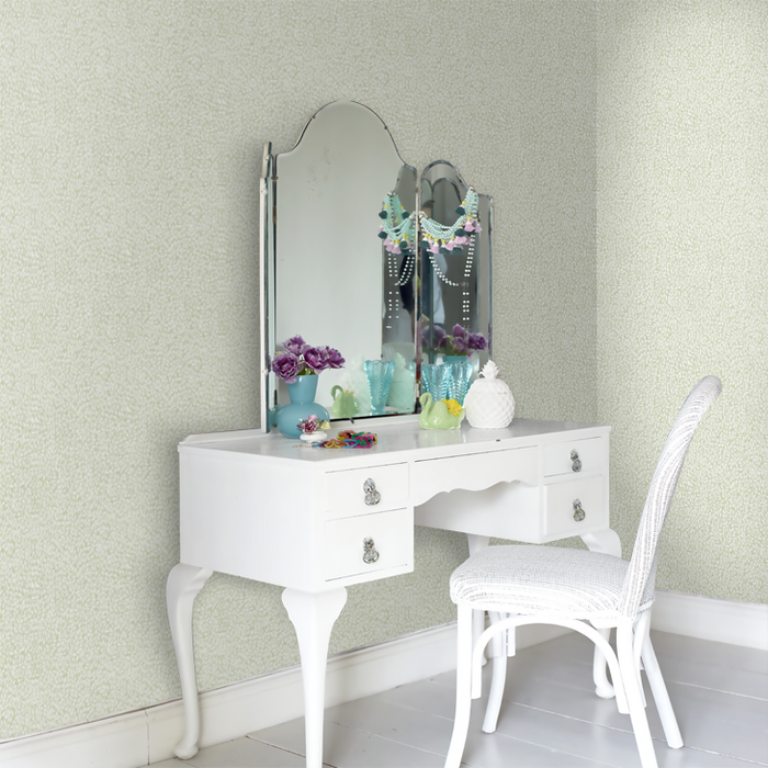 Laura Ashley Little Vines Wallpaper - Hedgerow